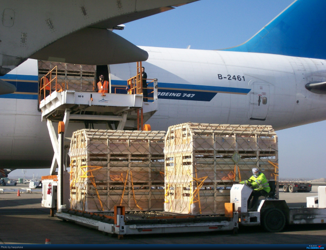 Transshipment Time-Critical Direct North American Air Freight